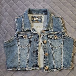 Rue 21 Cropped Denim Vest
